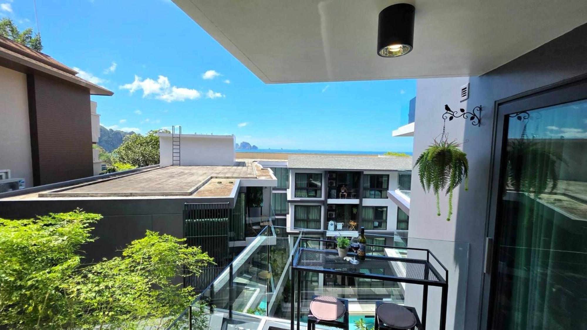 Room In Apartment - A301- Forest View Corner Unit 1Br-1Bath Ao Nang 外观 照片